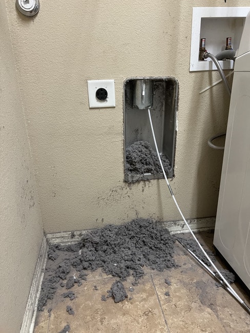 cleaning the dryer vent